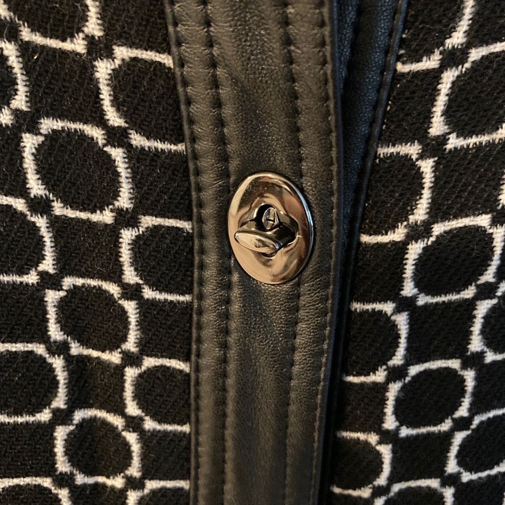 Jacket - Picture 8 of 10